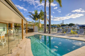 Waterfront Family Entertainer